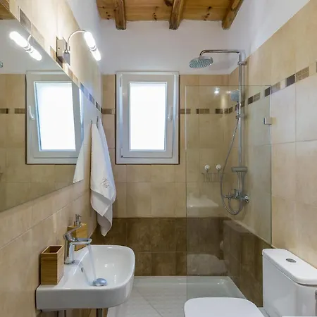 Willa Amarandos Agnontas