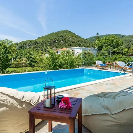 Willa Amarandos Agnontas